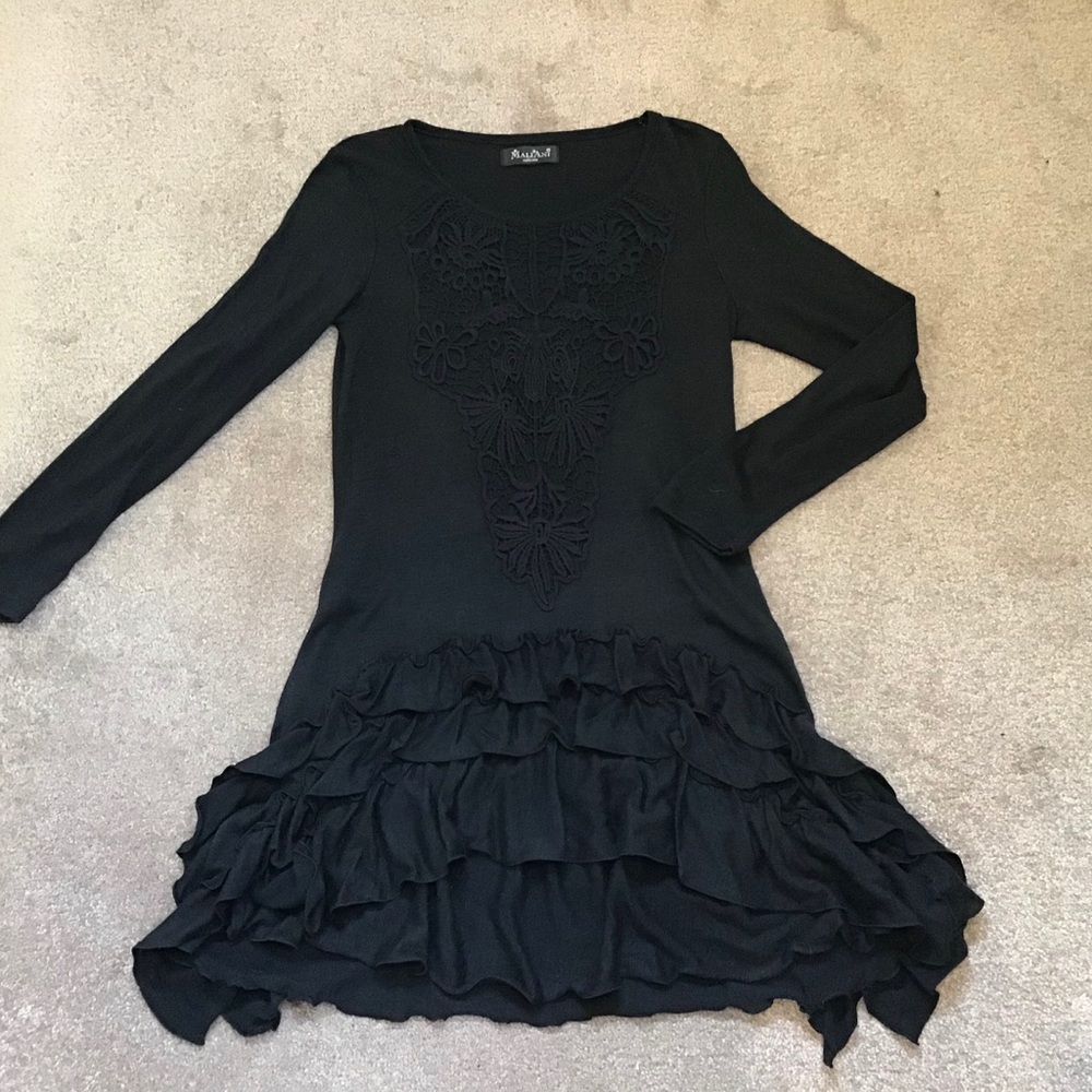 Ruffle layer flounce dress with beautiful crochet